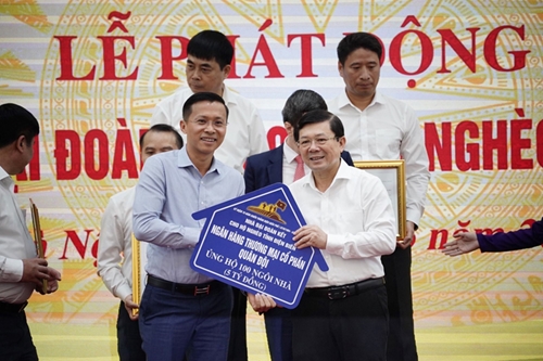 MB ủng hộ 5 tỷ đồng làm nhà Đại đoàn kết tặng hộ nghèo tỉnh Điện Biên